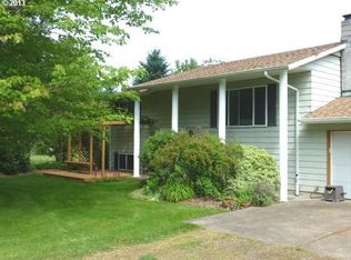 18861 S Pear Rd, Oregon City, OR 97045