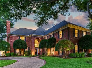 2610 Pinevalley Dr, Arlington, TX 76001