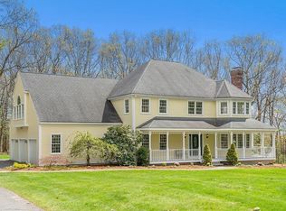 21 Vose Hill Rd, Westford, MA 01886