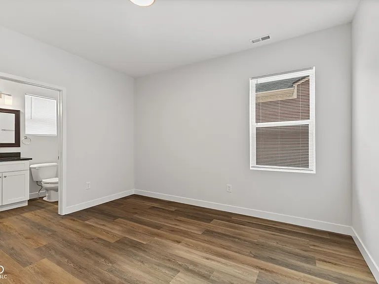 2711 Guilford Ave #A — Photo 12