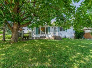 5 Laurentian Pl, Arnprior, ON K7S 2X8