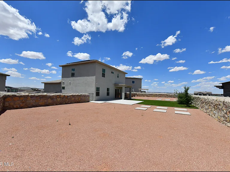 2358 Enchanted Gem Pl — Photo 50
