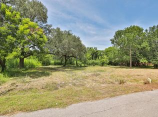 8714 Wateka Dr, Houston, TX 77074