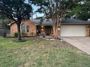 3115 Manorwood Dr, Bryan, TX 77801
