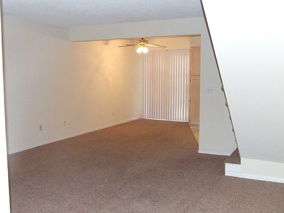 2nd image of 4620 NE Whispering Winds Dr Unit 43