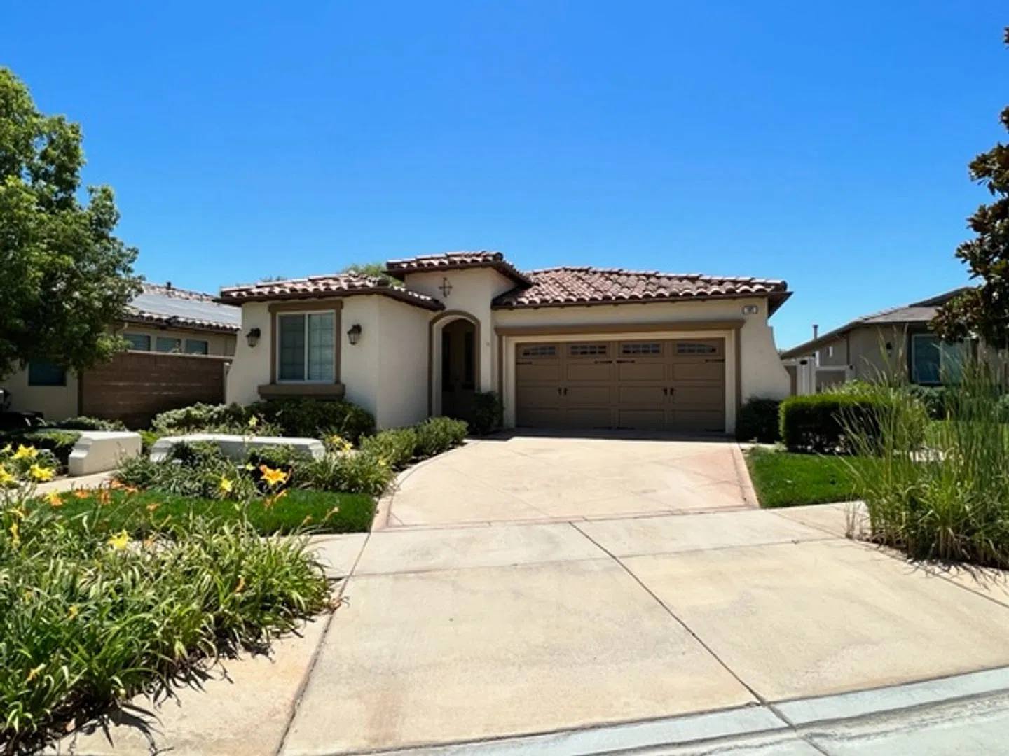 Exquisite 3 bed 2 bath luxury home in JP Ranch! — Photo 1