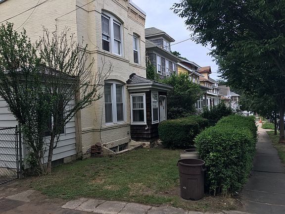3rd image of 315 Hillside Ave