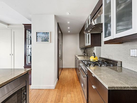 5th image of 140 W End Ave #11CD