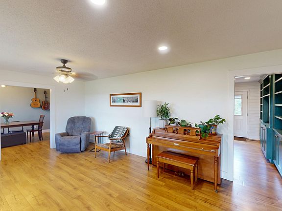 5th image of 247 Bell Harrison Rd