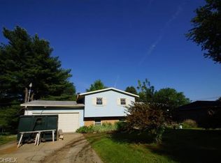 6751 Lavonne Ave NE, Canton, OH 44721