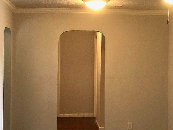 4th image of 1503 Cedarwood Dr