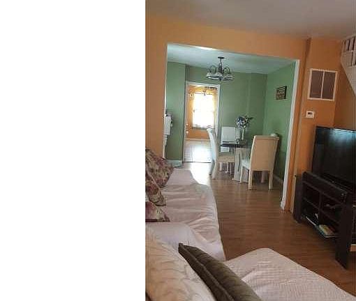 4th image of 111 Brookside Ave