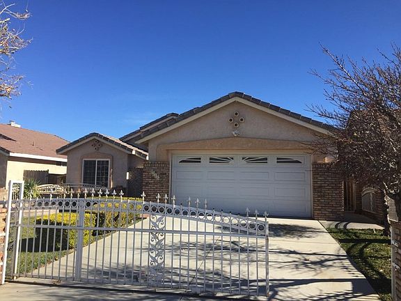 2nd image of 9315 Nolina Dr