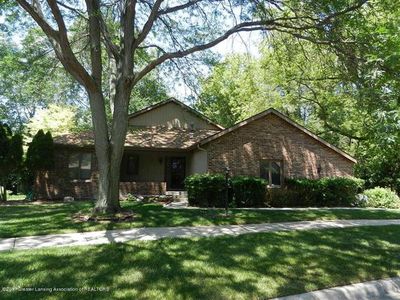 2613 Woodhill Dr, Okemos, MI, 48864