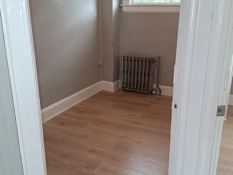 3215 Ravenwood Ave — Photo 5