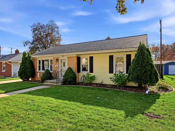 1125 E Frances St, Appleton, WI 54911