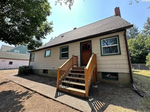 404 E Fairview St, Colfax, WA 99111
