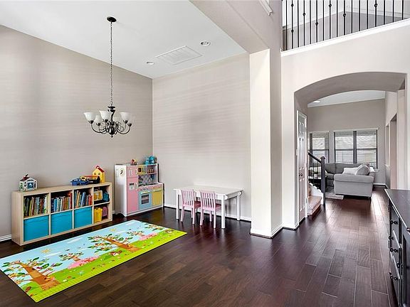 5th image of 3309 Magellan Ct