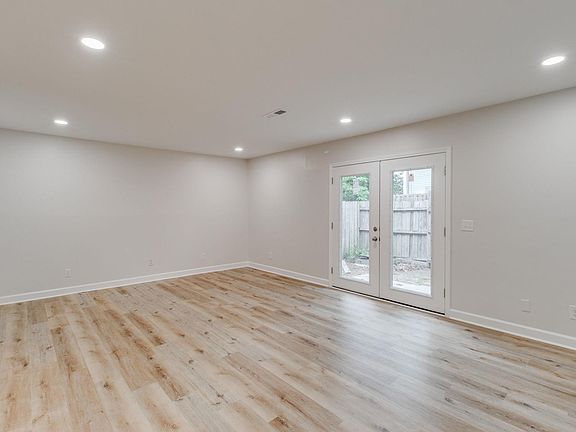 4th image of 308 Percival Rd APT 302