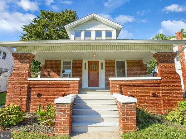 917 State St, Millersburg, PA 17061