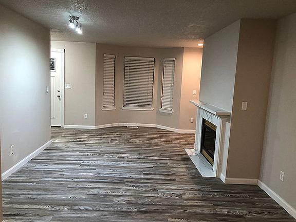 3rd image of 15304 NE 85th St