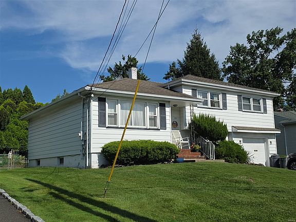 3rd image of 10 Homestead St