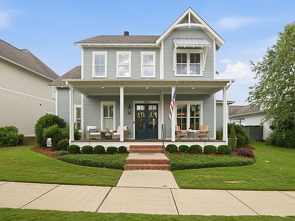3rd image of 4458 Village Green Way