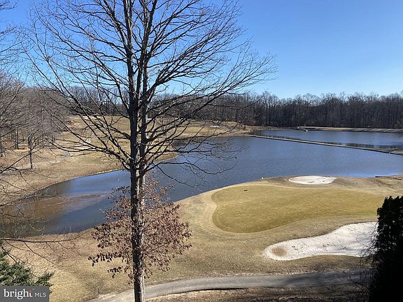 3rd image of 11930 Parkland Ct