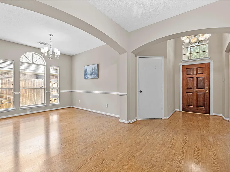8619 Bridge Park Dr — Photo 9