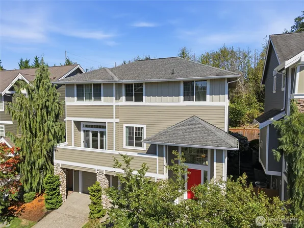 1423 Cherry Avenue, Fircrest, WA 98466