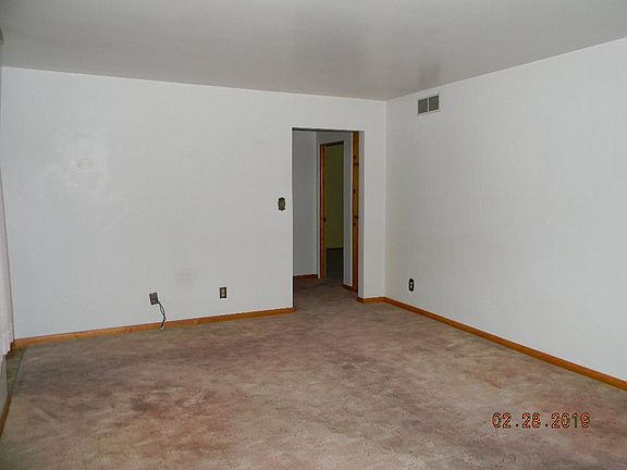 4th image of 1814 W A St