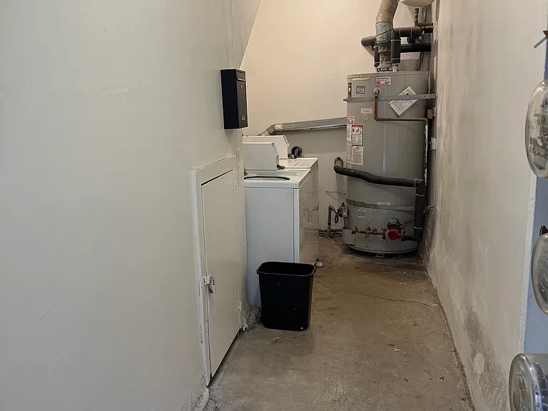 1475 S Wooster St #8 — Photo 15
