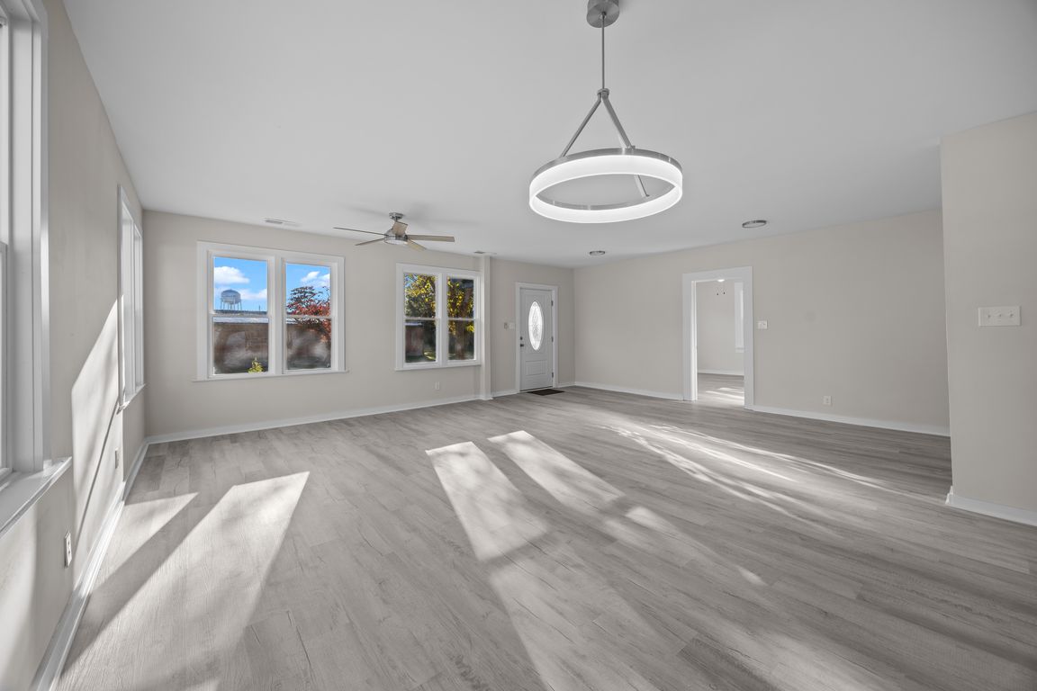 next background image