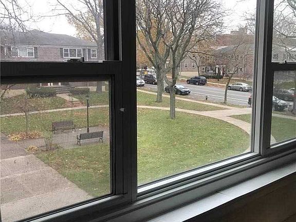 4th image of 152-37 Jewel Ave APT 164B