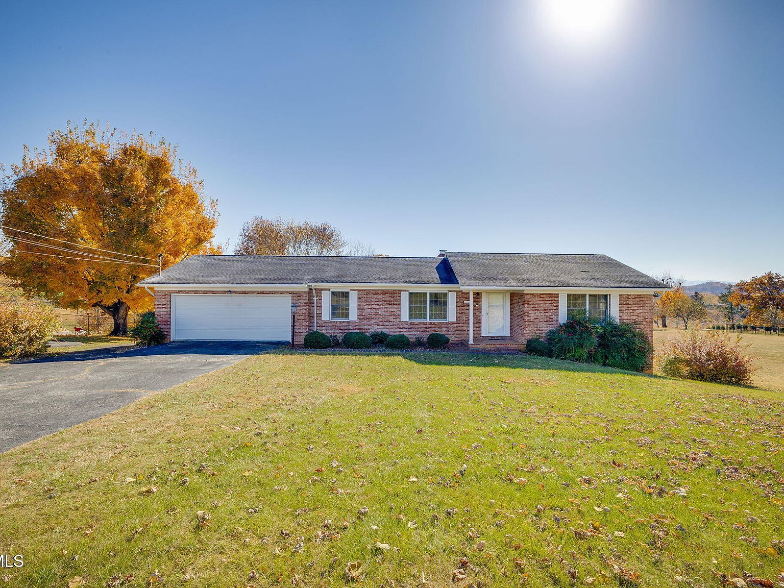 107 Mountain View Cir, Piney Flats, TN 37686 | MLS #9996964 | Zillow