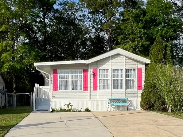 195 De Funiak Loop, Lillian, AL 36549