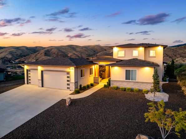 (undisclosed Address)