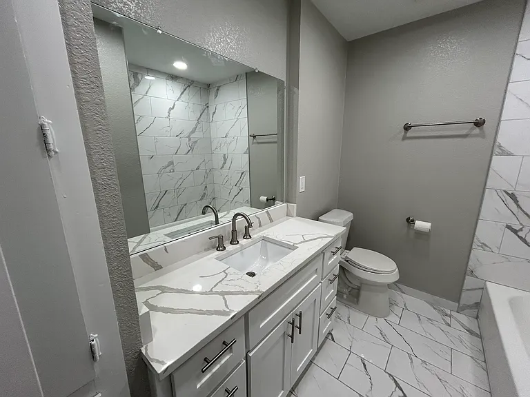 203 Mimosa St — Photo 8