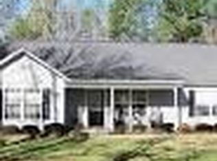 119 Heather Ln, Greenwood, SC 29649