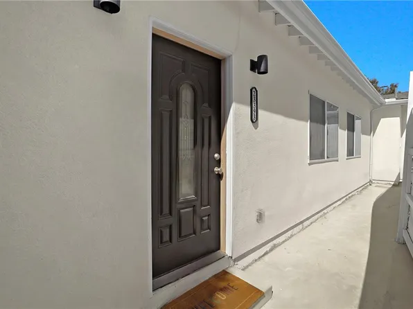 23393 Schoolcraft St, West Hills, CA 91307