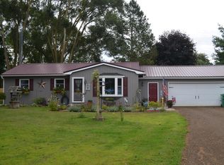 26249 Findley Rd, Sturgis, MI 49091