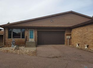 3308 W Norie Pl, Sioux Falls, SD 57106