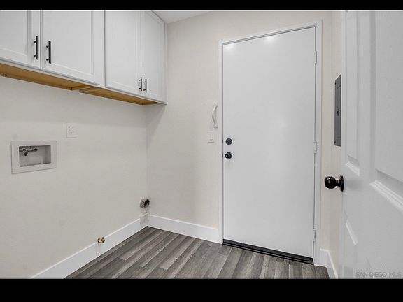 4th image of 4434 Brisbane Way Unit 3