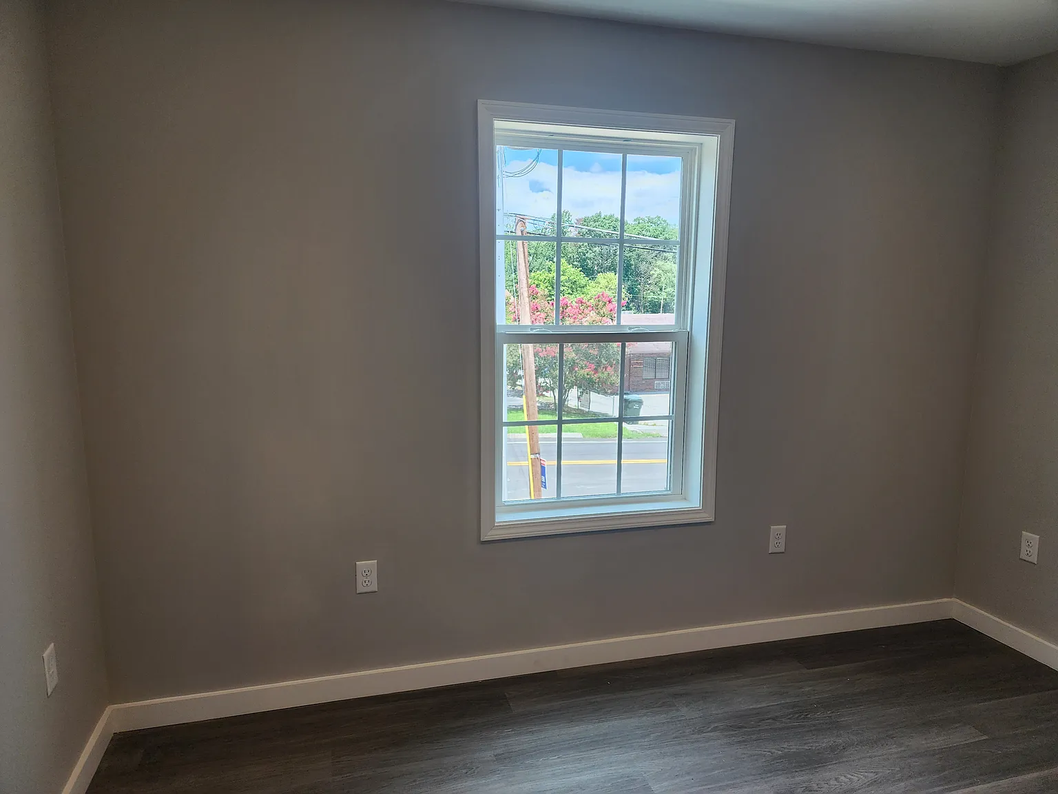 2 bed, 20 sqft, $1,695 — Photo 2