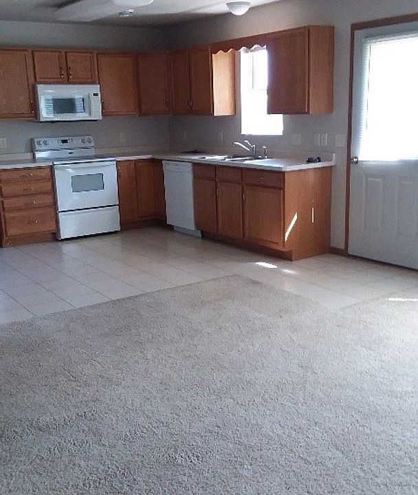 2nd image of 4274 133rd St