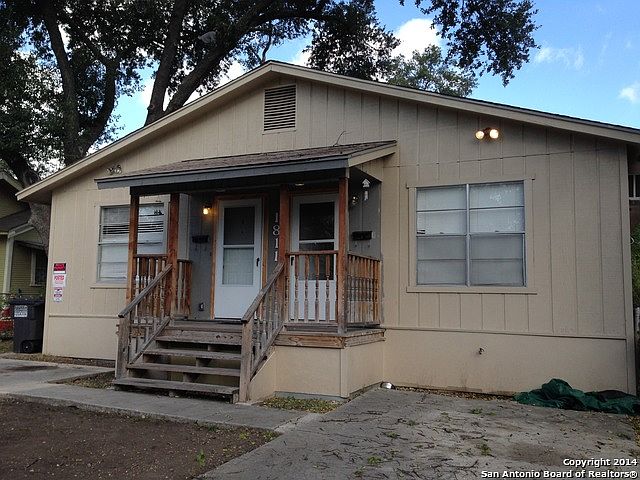 1st image of 1811 Santa Anna St