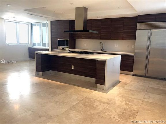 4th image of 641 Santander Ave #3