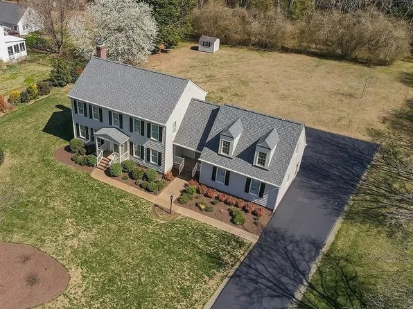 11447 Chickahominy Branch Dr, Glen Allen, VA 23059