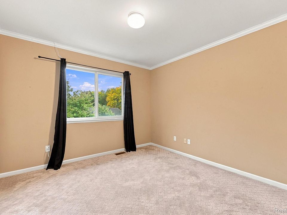 22085 Cherrywood Rd, photo 25