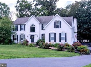 3 Hollymead Ct, Downingtown, PA 19335